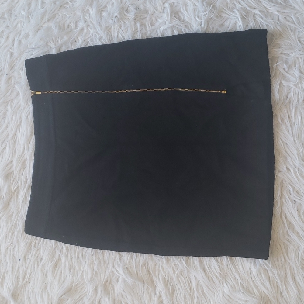 Banana Republic side zippered skirt.